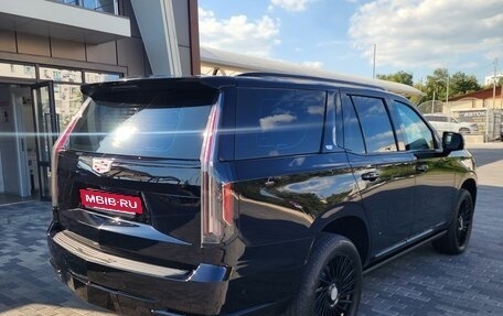 Cadillac Escalade V, 2022 год, 9 300 000 рублей, 4 фотография