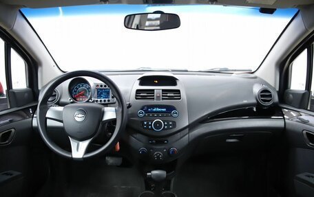 Chevrolet Spark III, 2011 год, 570 000 рублей, 12 фотография