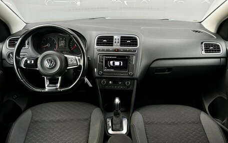 Volkswagen Polo VI (EU Market), 2019 год, 1 098 700 рублей, 6 фотография