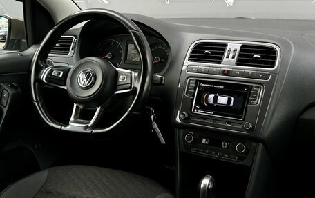 Volkswagen Polo VI (EU Market), 2019 год, 1 098 700 рублей, 14 фотография