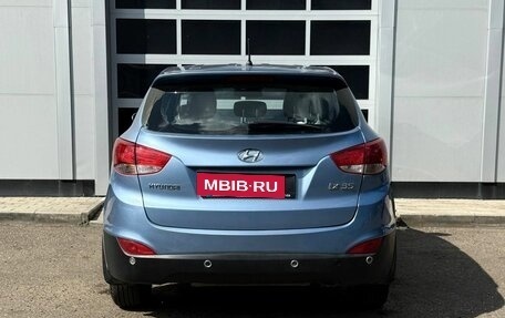 Hyundai ix35 I рестайлинг, 2012 год, 900 000 рублей, 4 фотография