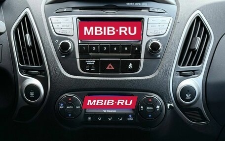 Hyundai ix35 I рестайлинг, 2012 год, 900 000 рублей, 18 фотография