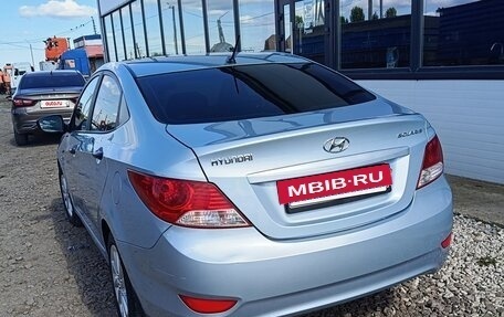 Hyundai Solaris II рестайлинг, 2014 год, 780 000 рублей, 3 фотография
