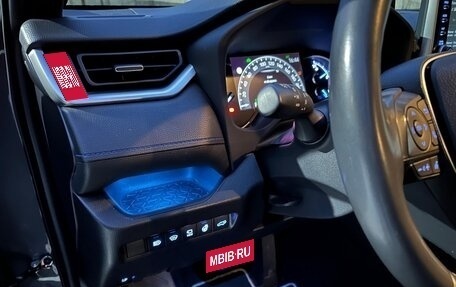 Toyota RAV4, 2019 год, 3 600 000 рублей, 11 фотография