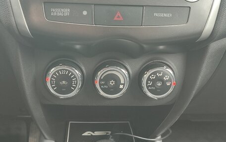 Mitsubishi ASX I рестайлинг, 2012 год, 990 000 рублей, 10 фотография