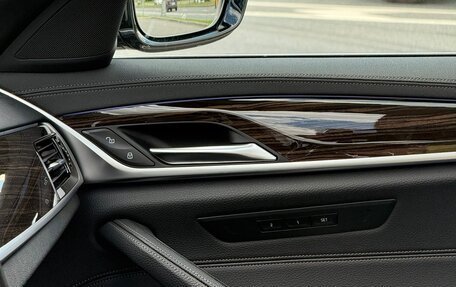 BMW 5 серия, 2022 год, 3 790 000 рублей, 15 фотография