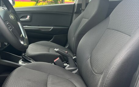 KIA Rio III рестайлинг, 2015 год, 1 035 000 рублей, 10 фотография