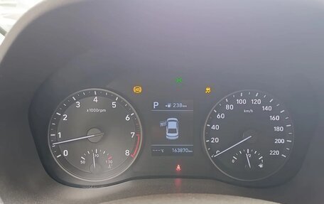 Hyundai Solaris II рестайлинг, 2017 год, 820 000 рублей, 2 фотография