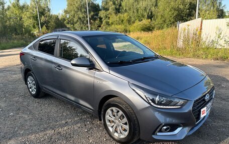 Hyundai Solaris II рестайлинг, 2019 год, 1 400 000 рублей, 4 фотография