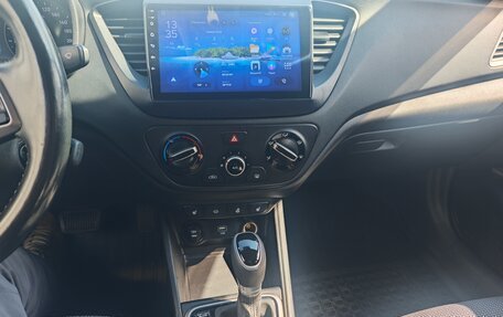Hyundai Solaris II рестайлинг, 2019 год, 1 400 000 рублей, 8 фотография