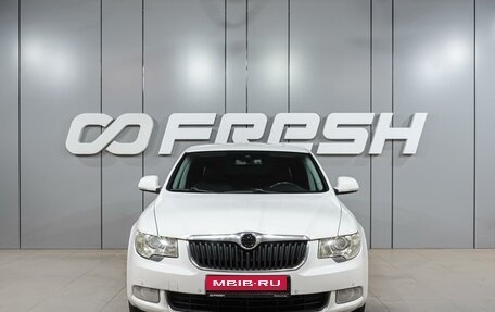 Skoda Superb III рестайлинг, 2012 год, 999 000 рублей, 3 фотография