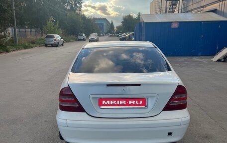 Mercedes-Benz C-Класс, 2002 год, 360 000 рублей, 3 фотография