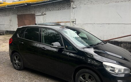 BMW 2 серия Active Tourer F45, 2017 год, 890 000 рублей, 2 фотография