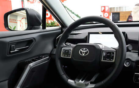 Toyota RAV4, 2026 год, 4 690 000 рублей, 17 фотография