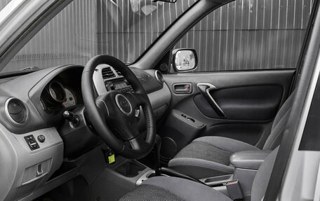 Toyota RAV4, 2001 год, 690 000 рублей, 4 фотография