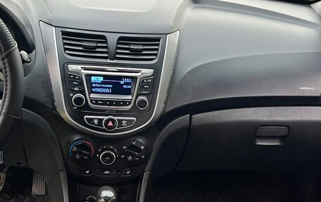 Hyundai Solaris II рестайлинг, 2014 год, 635 000 рублей, 9 фотография