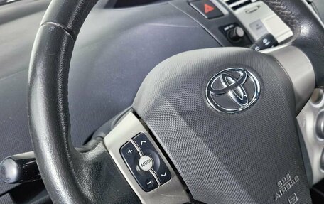 Toyota Yaris III рестайлинг, 2008 год, 499 000 рублей, 13 фотография