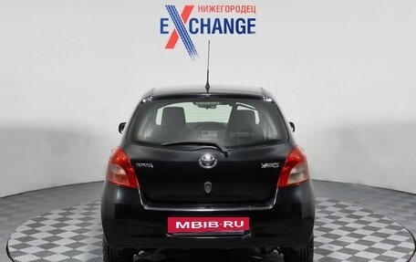 Toyota Yaris III рестайлинг, 2008 год, 499 000 рублей, 6 фотография