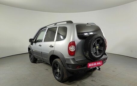 Chevrolet Niva I рестайлинг, 2015 год, 590 000 рублей, 8 фотография