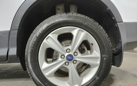 Ford Kuga III, 2014 год, 1 080 000 рублей, 22 фотография