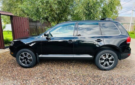 Volkswagen Touareg III, 2004 год, 920 000 рублей, 1 фотография