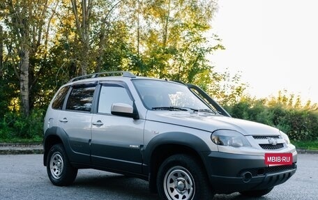 Chevrolet Niva I рестайлинг, 2017 год, 600 000 рублей, 2 фотография