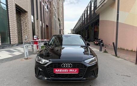 Audi A4, 2021 год, 3 800 000 рублей, 3 фотография