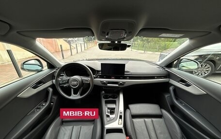 Audi A4, 2021 год, 3 800 000 рублей, 10 фотография