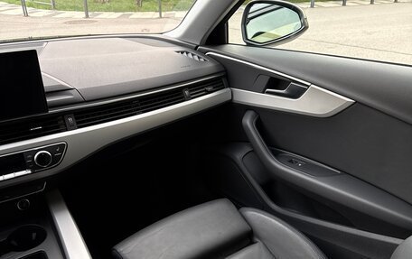 Audi A4, 2021 год, 3 800 000 рублей, 35 фотография