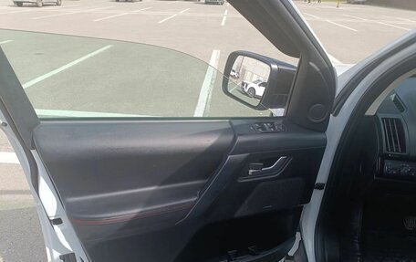 Land Rover Freelander II рестайлинг 2, 2011 год, 1 400 000 рублей, 2 фотография