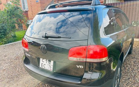 Volkswagen Touareg III, 2004 год, 920 000 рублей, 21 фотография