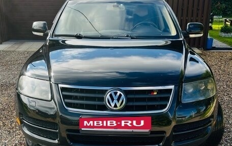 Volkswagen Touareg III, 2004 год, 920 000 рублей, 8 фотография