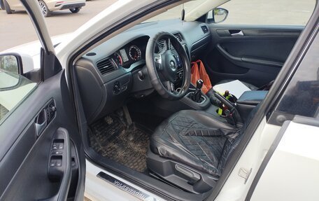 Volkswagen Jetta VI, 2014 год, 870 000 рублей, 4 фотография