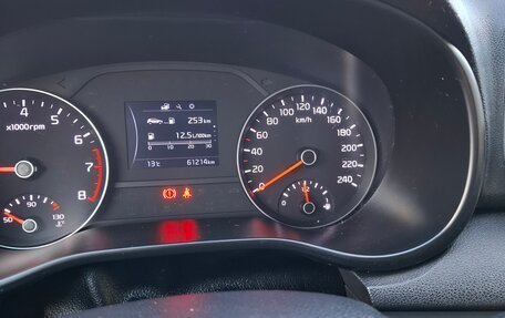 KIA Sportage IV рестайлинг, 2017 год, 1 880 000 рублей, 4 фотография