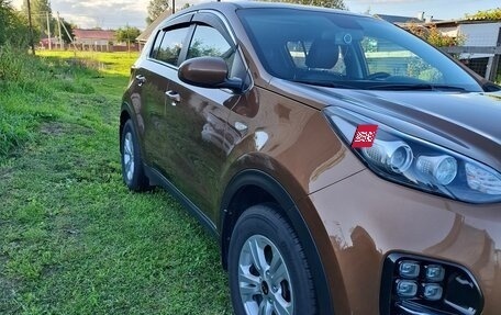 KIA Sportage IV рестайлинг, 2017 год, 1 880 000 рублей, 8 фотография