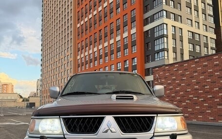 Mitsubishi Pajero Sport II рестайлинг, 2006 год, 900 000 рублей, 2 фотография