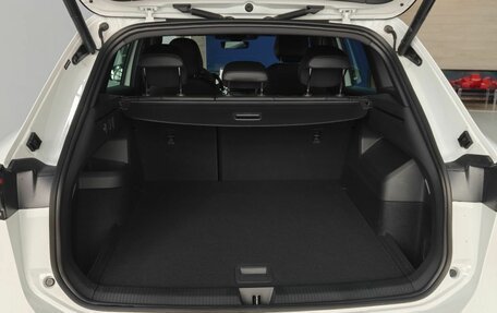 Volkswagen Tiguan, 2026 год, 4 950 000 рублей, 7 фотография