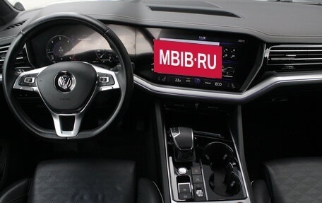 Volkswagen Touareg III, 2020 год, 7 010 000 рублей, 12 фотография