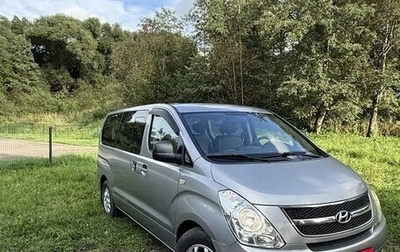 Hyundai Grand Starex Grand Starex I рестайлинг 2, 2011 год, 1 259 000 рублей, 1 фотография