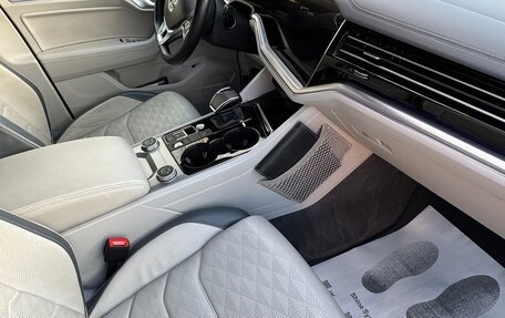 Volkswagen Touareg III, 2020 год, 5 500 000 рублей, 10 фотография