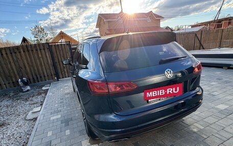 Volkswagen Touareg III, 2020 год, 5 500 000 рублей, 30 фотография