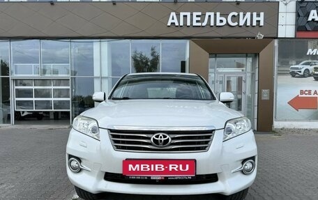 Toyota RAV4, 2012 год, 1 820 000 рублей, 2 фотография