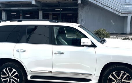 Toyota Land Cruiser 200, 2015 год, 4 380 000 рублей, 18 фотография