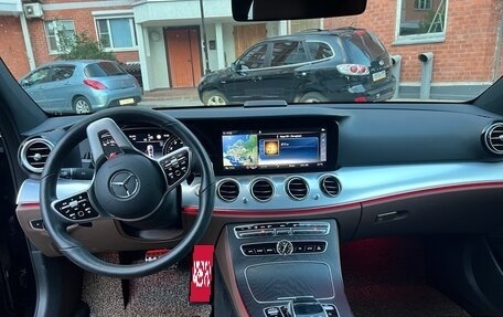 Mercedes-Benz E-Класс, 2020 год, 4 950 000 рублей, 4 фотография