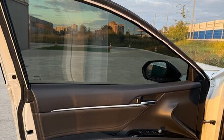 Toyota Camry, 2018 год, 2 700 000 рублей, 11 фотография