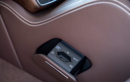 Audi A8, 2016 год, 2 400 000 рублей, 18 фотография