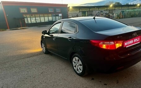KIA Rio III рестайлинг, 2013 год, 700 000 рублей, 9 фотография