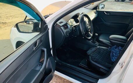 Skoda Rapid I, 2016 год, 1 200 000 рублей, 17 фотография