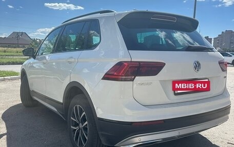Volkswagen Tiguan II, 2019 год, 1 770 000 рублей, 6 фотография