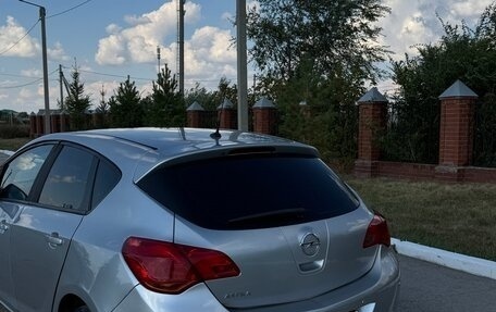 Opel Astra J, 2010 год, 600 000 рублей, 7 фотография